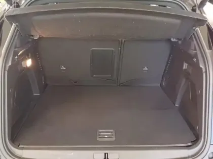 Photo 10 Peugeot 3008  HYBRID 225ch GT e-EAT8