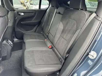 Photo 5 Volvo C40 E Single Extended Range 252ch Black Edition