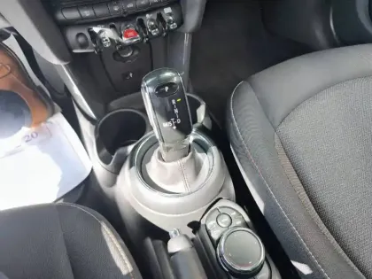 Photo 13 Mini Mini Hatch 5 Portes Cooper 136 ch BVA7