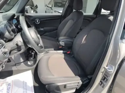 Photo 5 Mini Mini Hatch 5 Portes Cooper 136 ch BVA7