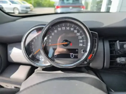 Photo 14 Mini Mini Hatch 5 Portes Cooper 136 ch BVA7