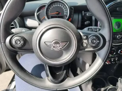 Photo 10 Mini Mini Hatch 5 Portes Cooper 136 ch BVA7