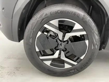 Photo 18 Peugeot 2008  PureTech 130 S&S EAT8