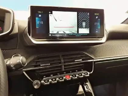 Photo 17 Peugeot 208  Electrique 50 kWh 136ch