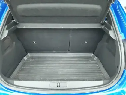 Photo 5 Peugeot 208  Electrique 50 kWh 136ch