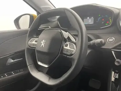 Photo 28 Peugeot 208  Electrique 50 kWh 136ch