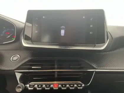 Photo 29 Peugeot 208  Electrique 50 kWh 136ch