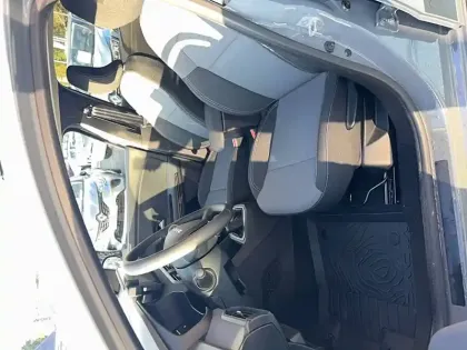 Photo 35 Dacia Jogger  Hybrid 140 5 places GSR2