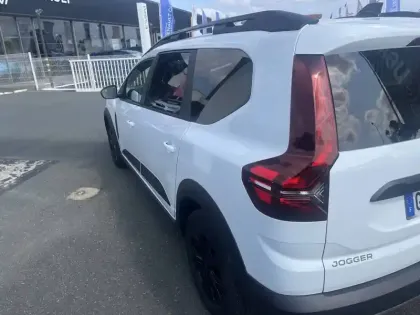 Photo 1 Dacia Jogger  ECO-G 100 5 places