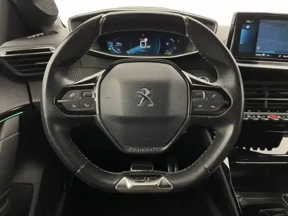 Photo 22 Peugeot 208  Electrique 50 kWh 136ch