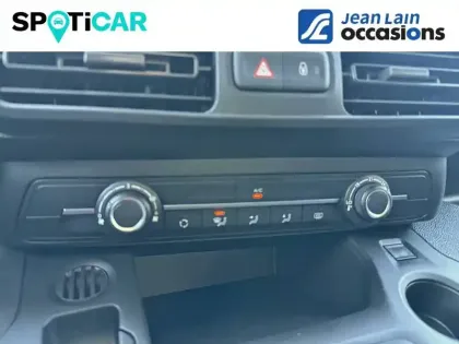 Photo 34 Citroën Berlingo e- Taille M 136 ch 100 kWh Automatique