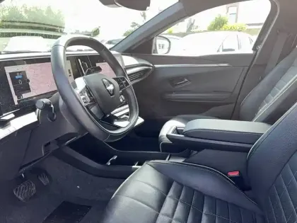 Photo 26 Renault Megane  E-Tech EV60 220 ch super charge