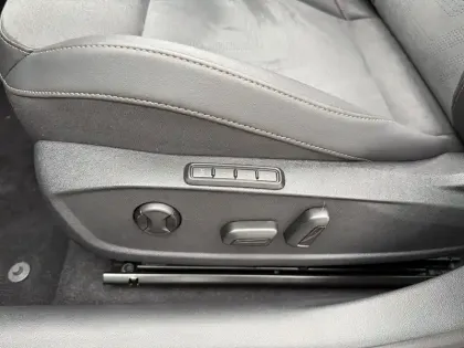 Photo 22 Cupra Leon  1.5 eTSI Hybrid 150 ch DSG7