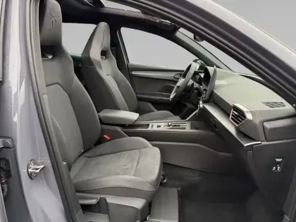 Photo 10 Cupra Leon  1.5 eTSI Hybrid 150 ch DSG7