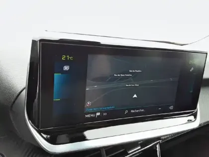 Photo 21 Peugeot 2008  Moteur électrique 136 ch