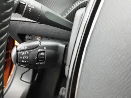 Photo 18 Peugeot 2008  Moteur électrique 136 ch