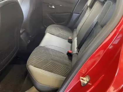 Photo 19 Peugeot 208  Hybrid 110 e-DCS6