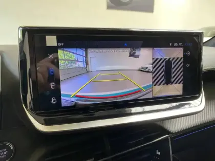 Photo 17 Peugeot 208  Hybrid 110 e-DCS6