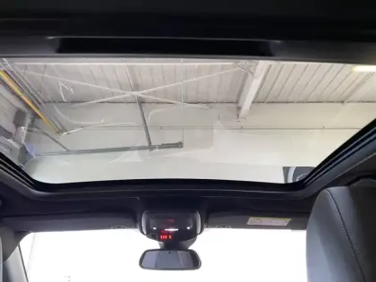 Photo 20 Peugeot 208  Hybrid 110 e-DCS6