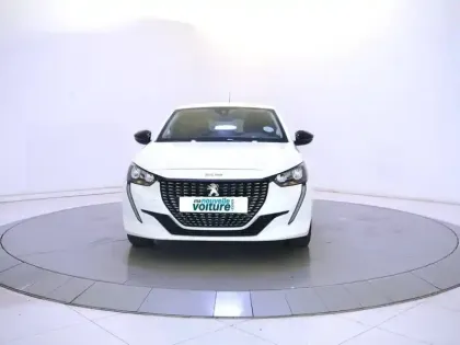 Photo 31 Peugeot 208  PureTech 100 S&S BVM6
