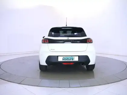 Photo 36 Peugeot 208  PureTech 100 S&S BVM6