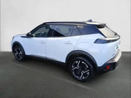 Photo 6 Peugeot 2008  Hybrid 145 e-DCS6