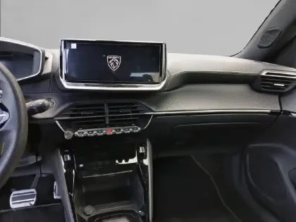 Photo 27 Peugeot 2008  Hybrid 145 e-DCS6