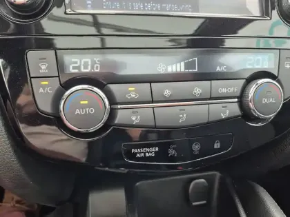 Photo 13 Nissan Qashqai  1.2 DIG-T 115 Xtronic