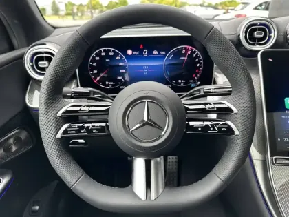 Photo 65 Mercedes GLC  Coupe 300 d e Hybrid EQ 9G-Tronic 4Matic