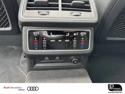 Photo 12 Audi A6  Avant 40 TDI 204 ch S tronic 7