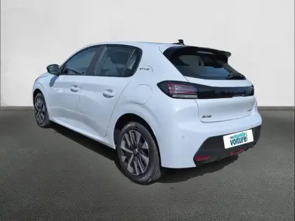 Photo 6 Peugeot 208  Hybrid 110 e-DCS6