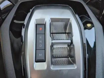 Photo 34 Peugeot 208  Hybrid 110 e-DCS6