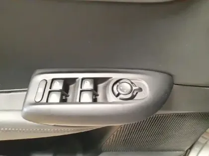 Photo 19 Alfa Romeo Tonale  1.3 Hybride Rechargeable PHEV 280ch AT6 Q4 Edizione Speciale
