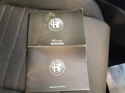 Photo 15 Alfa Romeo Tonale  1.3 Hybride Rechargeable PHEV 280ch AT6 Q4 Edizione Speciale
