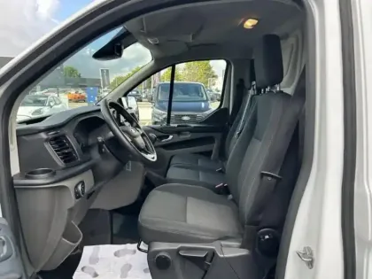 Photo 24 Ford Transit Custom  Fg 300 L2H1 2.0 EcoBlue 130 Trend Business 7cv