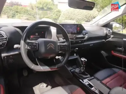 Photo 14 Citroën C4  PureTech 130ch S&S Shine