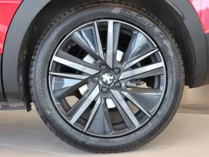 Photo 10 Peugeot 3008  HYBRID 225ch GT e-EAT8