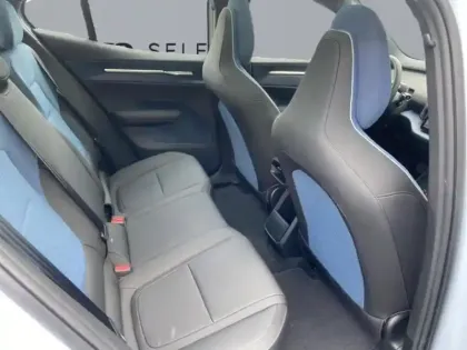 Photo 9 Volvo Ex30  Single Extended Range 272ch Ultra