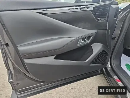Photo 24 DS DS 4  BlueHDi 130ch Performance Line + Automatique