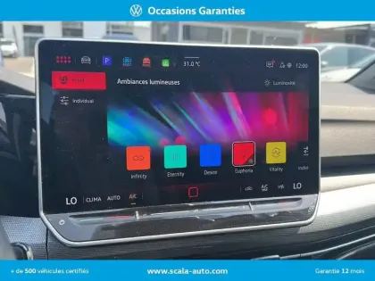 Photo 48 Volkswagen Golf  1.5 eHybrid 204 DSG6