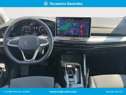 Photo 33 Volkswagen Golf  1.5 eHybrid 204 DSG6