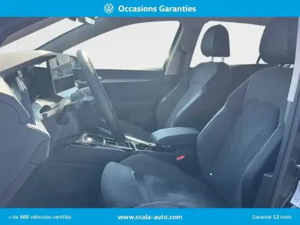 Photo 37 Volkswagen Golf  1.5 eHybrid 204 DSG6