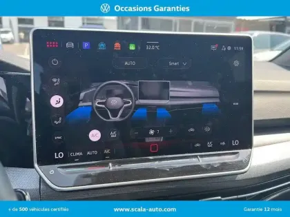 Photo 45 Volkswagen Golf  1.5 eHybrid 204 DSG6