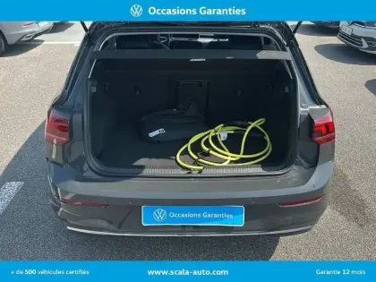Photo 42 Volkswagen Golf  1.5 eHybrid 204 DSG6