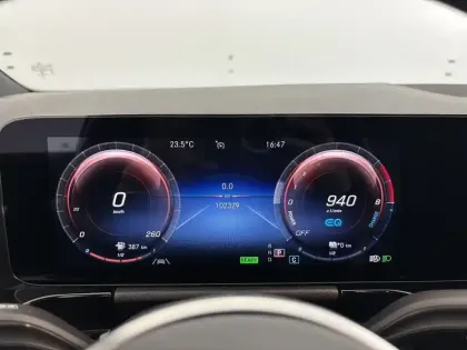 Photo 12 Mercedes GLA  250 e 8G-DCT