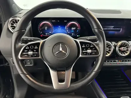 Photo 10 Mercedes GLA  250 e 8G-DCT