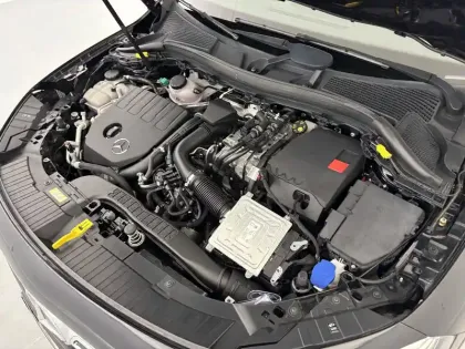 Photo 30 Mercedes GLA  250 e 8G-DCT