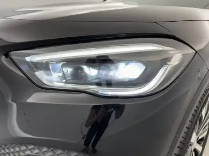 Photo 31 Mercedes GLA  250 e 8G-DCT