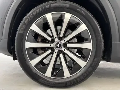 Photo 8 Mercedes GLA  250 e 8G-DCT