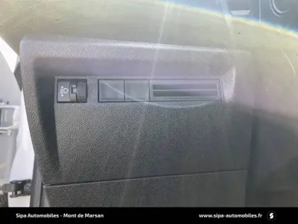 Photo 13 Citroën C4  PureTech 130 EAT8